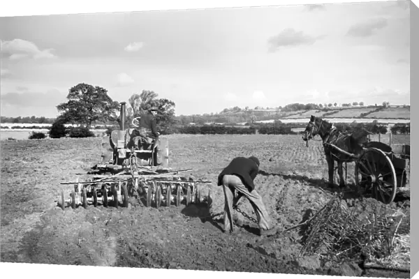 Disc harrowing, Lincolnshire a98_09683