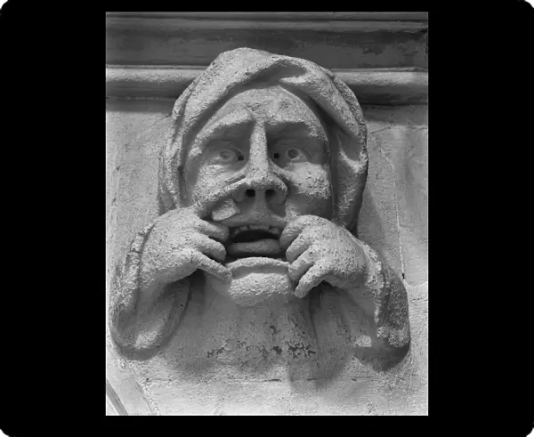 Stone head, Temple Church DD004512