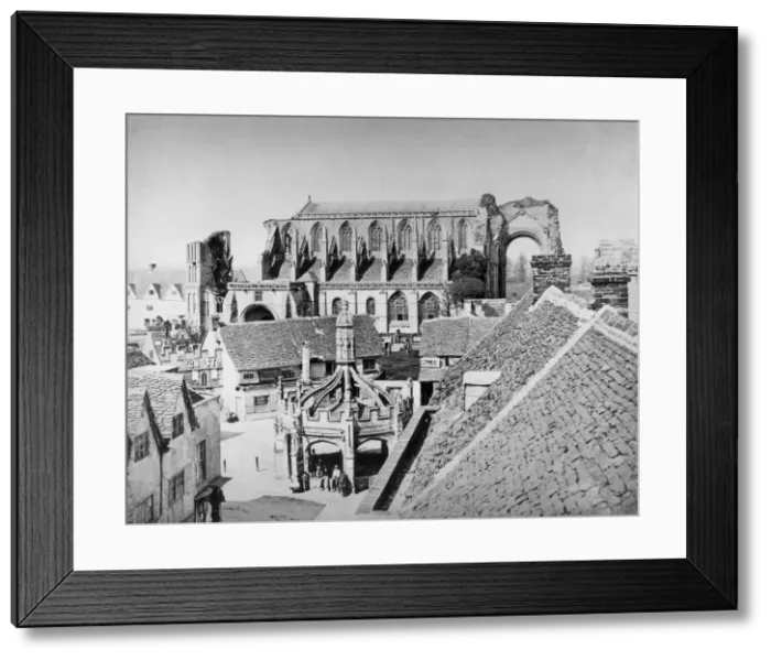Framed Print : Malmesbury Market Square Print Framed Print : Malmesbury Market Square Print