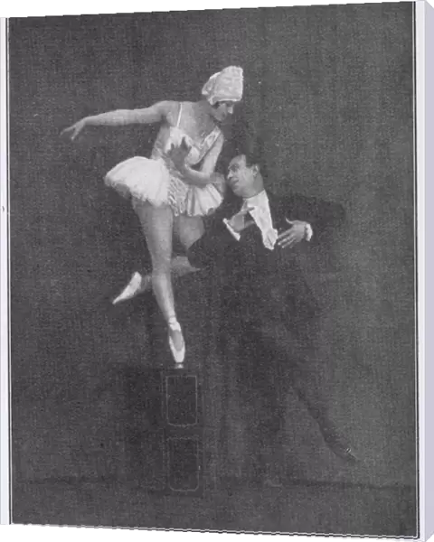 Robert Quinault & Iris Rowe at the Kit Kat Club, London (192