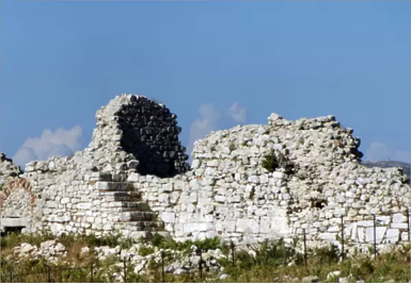 Victorinus wall. Late IV century A. C. Byllis Ruins. Republi