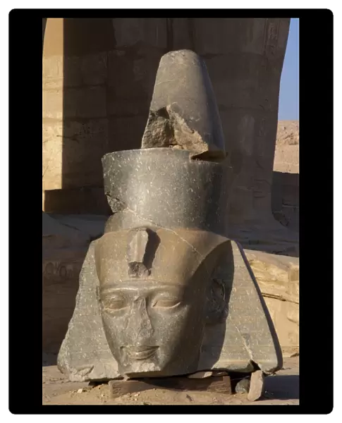 Ramesseum. Granite bust of Pharaoh Ramses II. Egypt