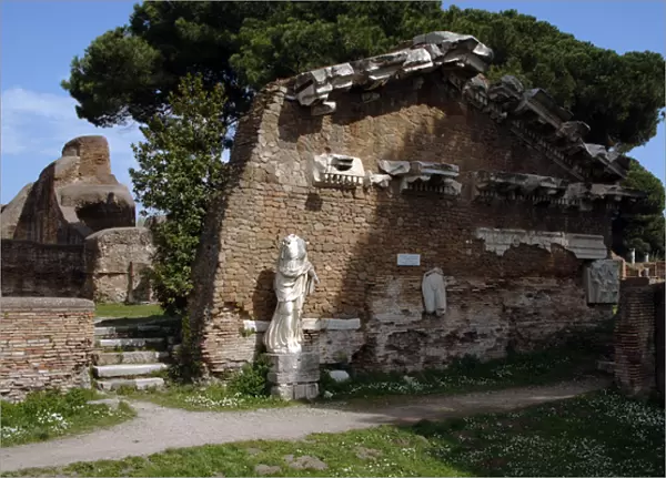 Ostia Antica. Temple of Roma and Augustus