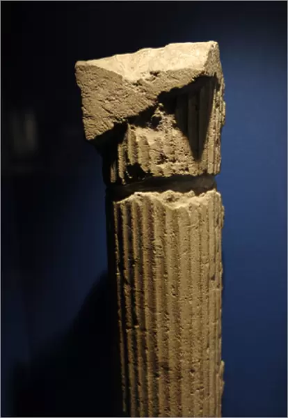 Fluted column of the tympanum of the Hawara Labyrinth. Fayyu