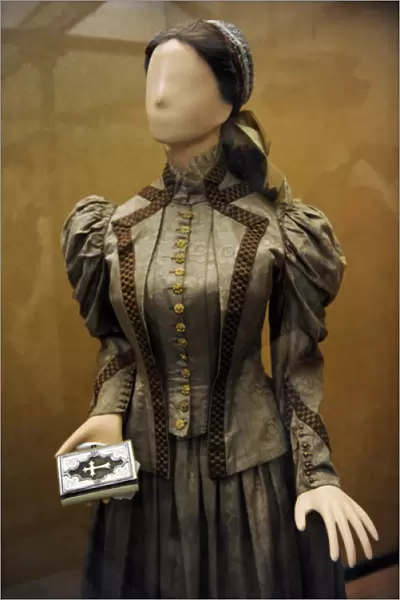 Mannequin of a young wife from Jaszsag, 1890s. Hungary