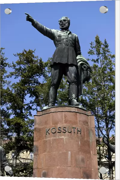 Kossuth Memorial, 1952. By Zsigmond Kisfaludi Strobl (1884-1
