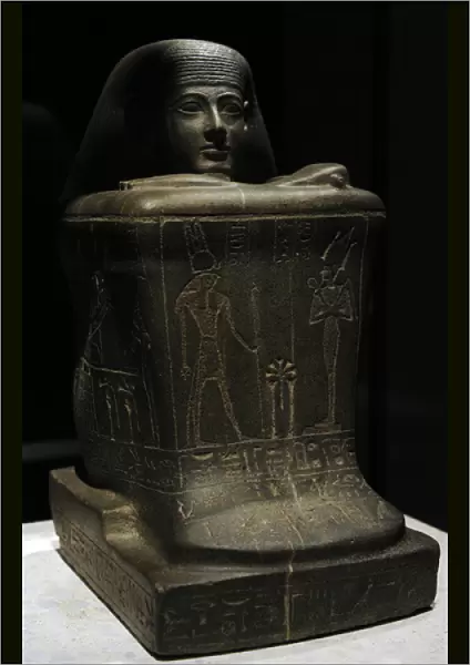 Amun-priest Hor. Block statue. Egypt