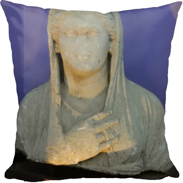 Roman bust of a woman. 1st century AD. Ukraine
