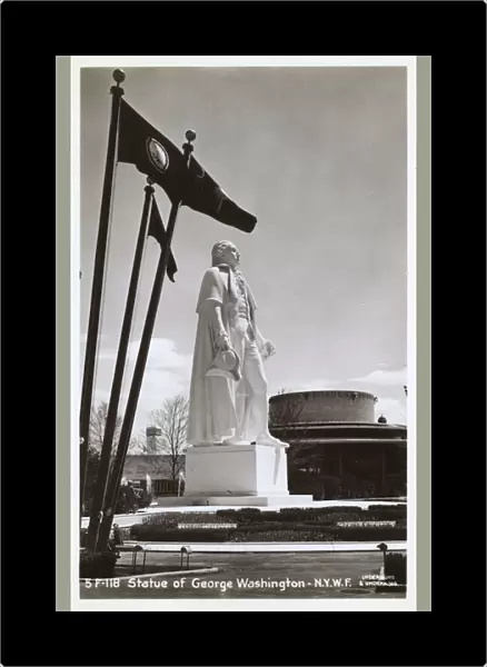 New York Worlds Fair - Statue of George Washington