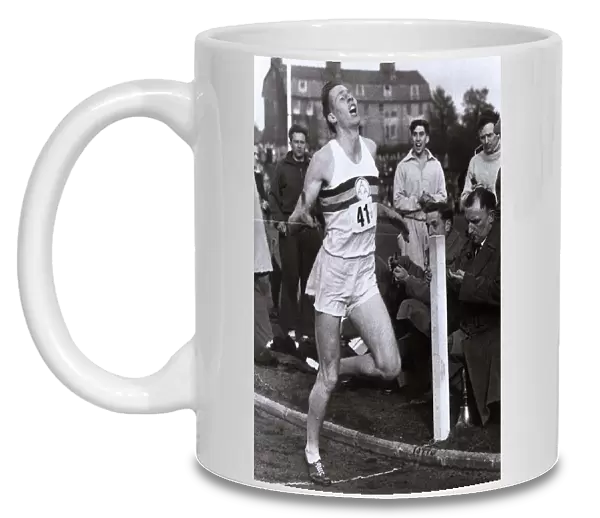 Roger Bannister - First sub-4 minute mile - Iffley Road