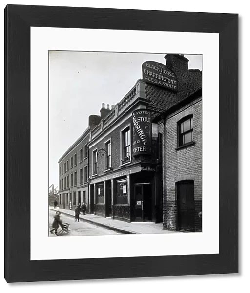 Photograph of Black Horse PH, Rotherhithe, London