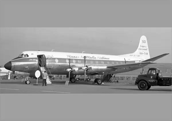 Vickers 818 Viscount VH-TVR