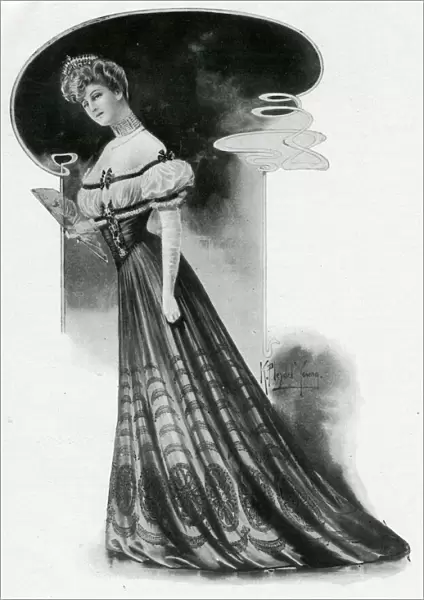 Women wearing black evening frock 1905
