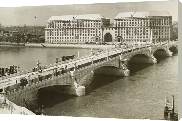 New Lambeth Bridge, River Thames, London
