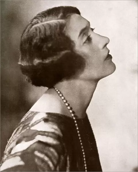 Mrs Benedict Birkbeck by Madame Yevonde