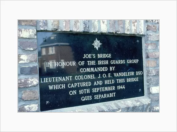 Irish Guards Memorial plaque, Joes Bridge