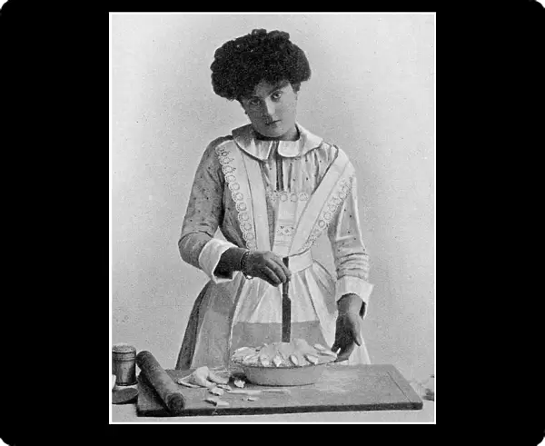 Pastry making - Slit On Top 1907