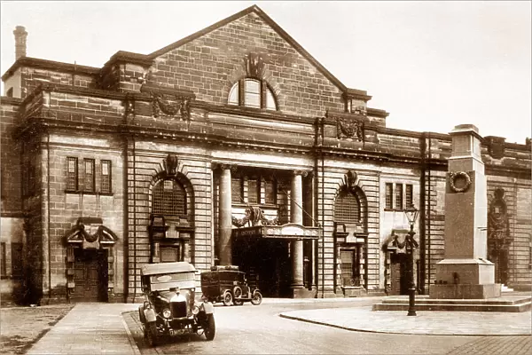 Stoke-on-Trent King's Hall probably 1920s