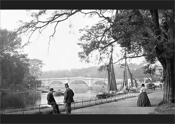 Richmond Bridge London Victorian period