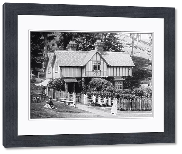 Mount Edgcumbe Park - Beechwood cottage - early 1900s
