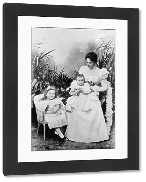 The Tsaritsa Alexandra with her two eldest daughters