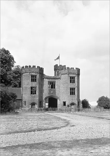 Lullingstone Castle Gatehouse