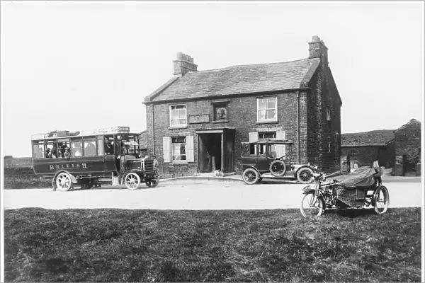 The Buxton Bus 1915