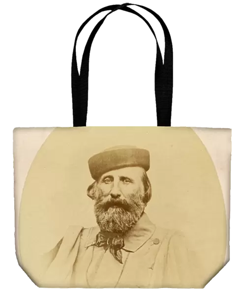 Garibaldi  /  Oval Photo