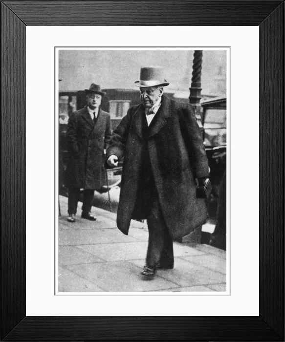 Framed Print : Print of William H Lever, 1st Viscount Lever-Hulme Framed Print : Print of William H Lever, 1st Viscount Lever-Hulme