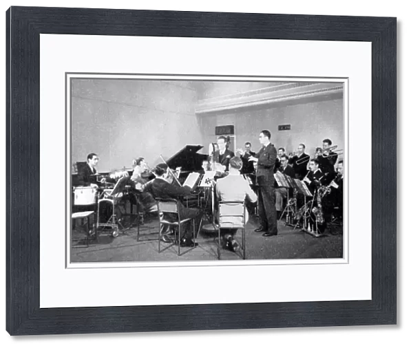 Henry Hall and the BBC Dance orchestra, 1935
