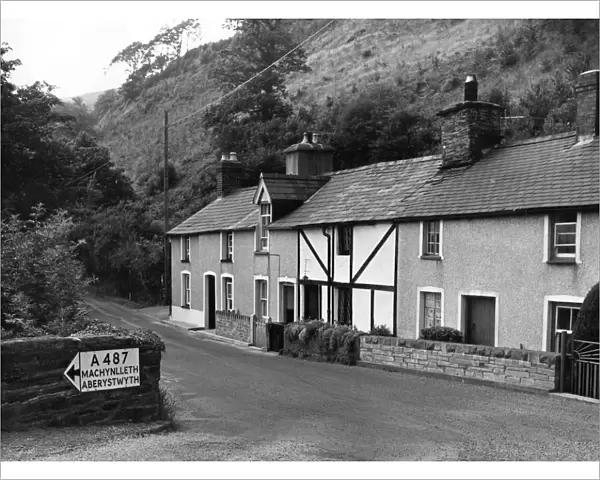 Welsh Cottages