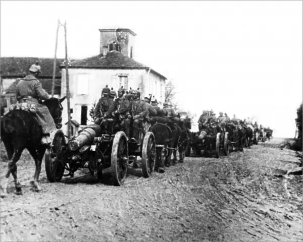 German artillery on the march, Bois de Pietre, France, WW1
