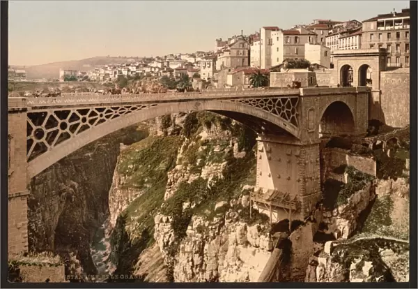 With great bridge, Constantine, Algeria
