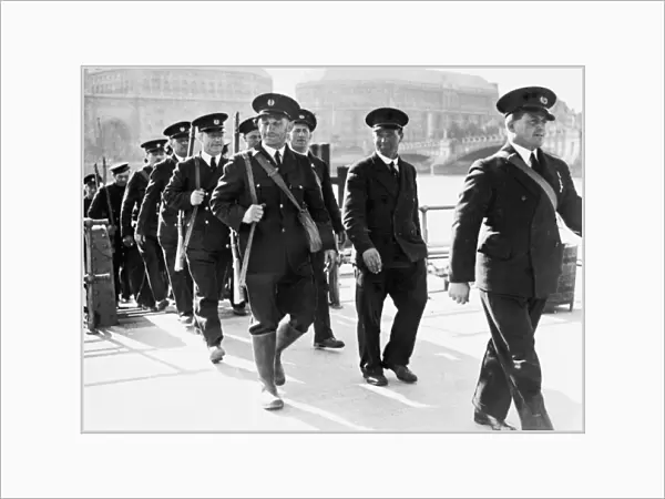 Armed London firemen at Lambeth fireboat pontoon, WW2