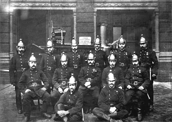 LCC-MFB firefighters at West Hampstead fire station