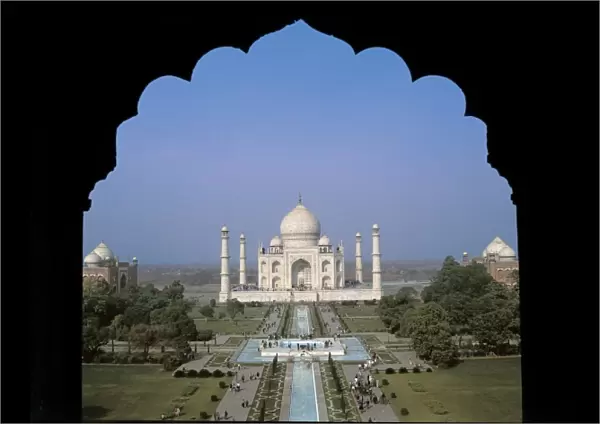 INDIA. UTTAR PRADESH. Agra. Taj Mahal. Taj Mahal