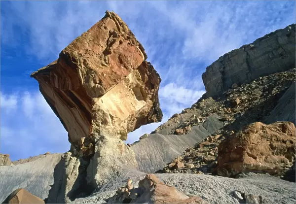 Balancing rock caused by water erosion