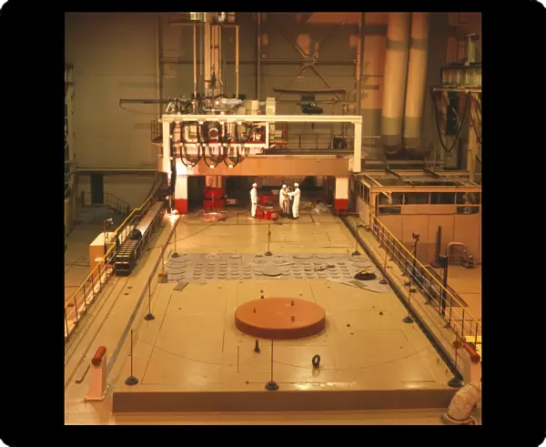 Reactor hall: BOR-60 fast breeder nuclear reactor