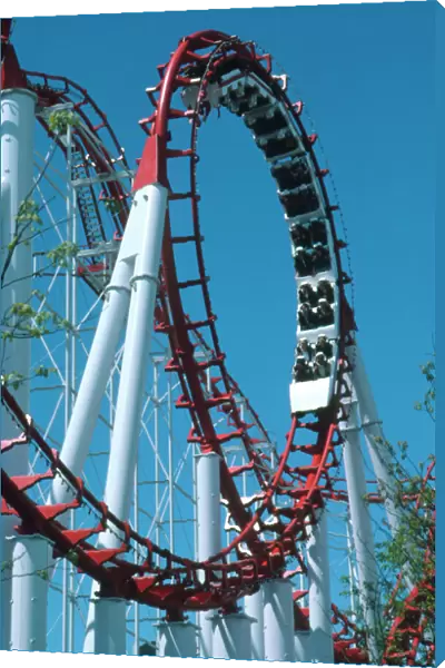Loop section of a rollercoaster ride