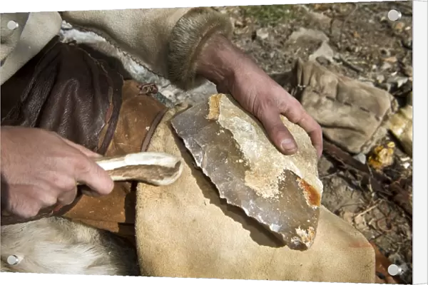 Flint carving, prehistoric reconstruction