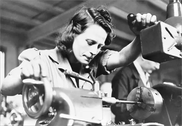 Machine gun production, World War II