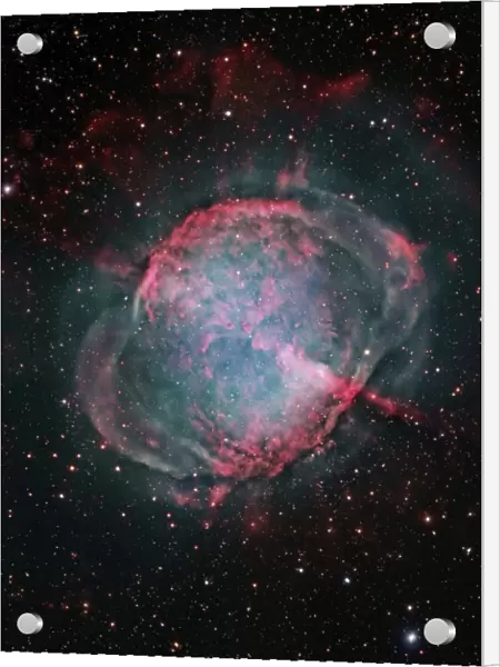 Dumbbell Nebula M27, Hubble image C017  /  3723