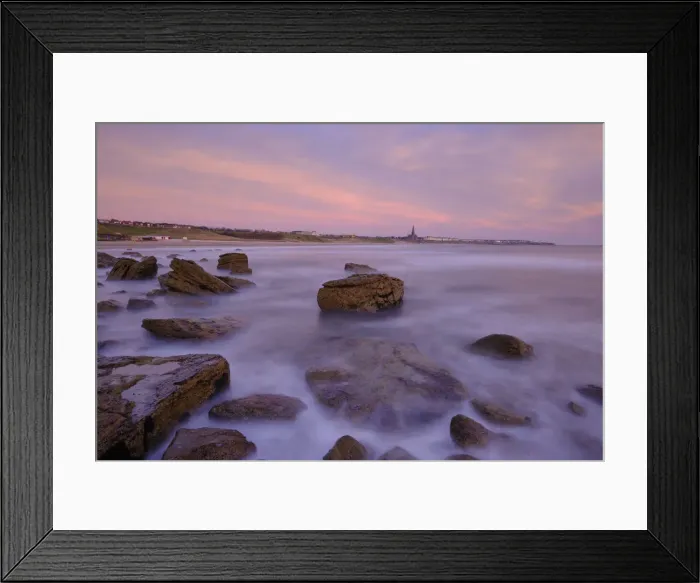 Framed Print : Tynemouth Long Sands Print Framed Print : Tynemouth Long Sands Print