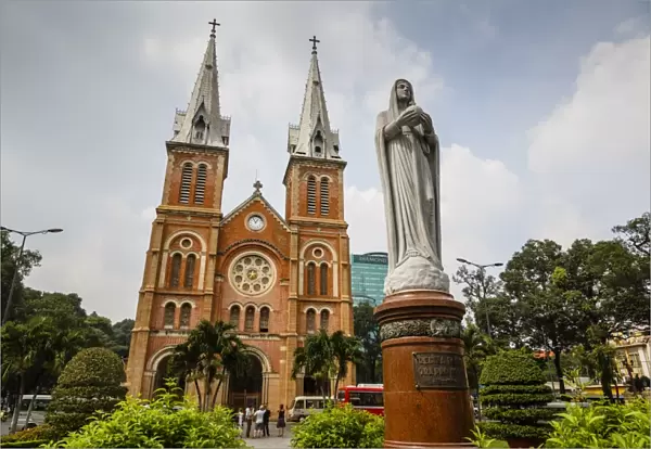 Notre Dame cathedral, Ho Chi Minh City (Saigon), Vietnam, Indochina, Southeast Asia, Asia