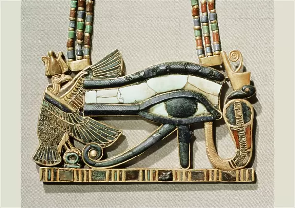 Pectoral of the sacred eye flanked by the serpent goddess of the North