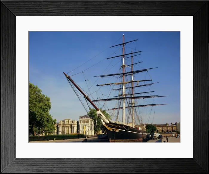 Framed Print : The Cutty Sark Tea Clipper Print Framed Print : The Cutty Sark Tea Clipper Print