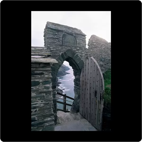 Doorway, Tintagel Castle, Cornwall, England, United Kingdom, Europe