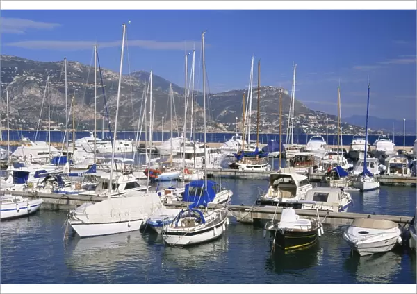 Harbour, St. Jean-Cap-Ferrat, Cap Ferrat, near Nice, Alpes Maritimes, Provence