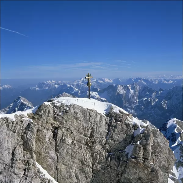 Zugspitze peak 2963m