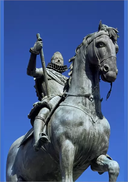 Equestrian statue of Philip III